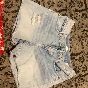 Old navy girl pants, super cute for the summer